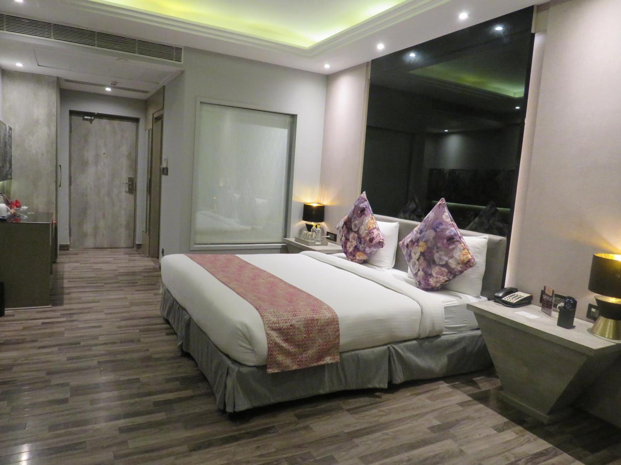 Sterling Palm Bliss - Rishikesh Hotel Exterior foto